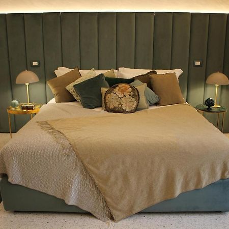 1940 Luxury Accommodations By Wonderful Italy Ostuni Exteriör bild